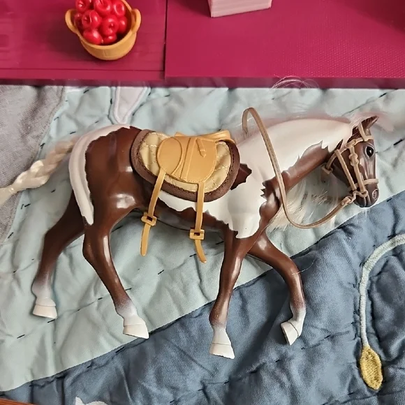 Pink Toy Barn Playset with Accessories Lori By Battat - Picture 5 of 10